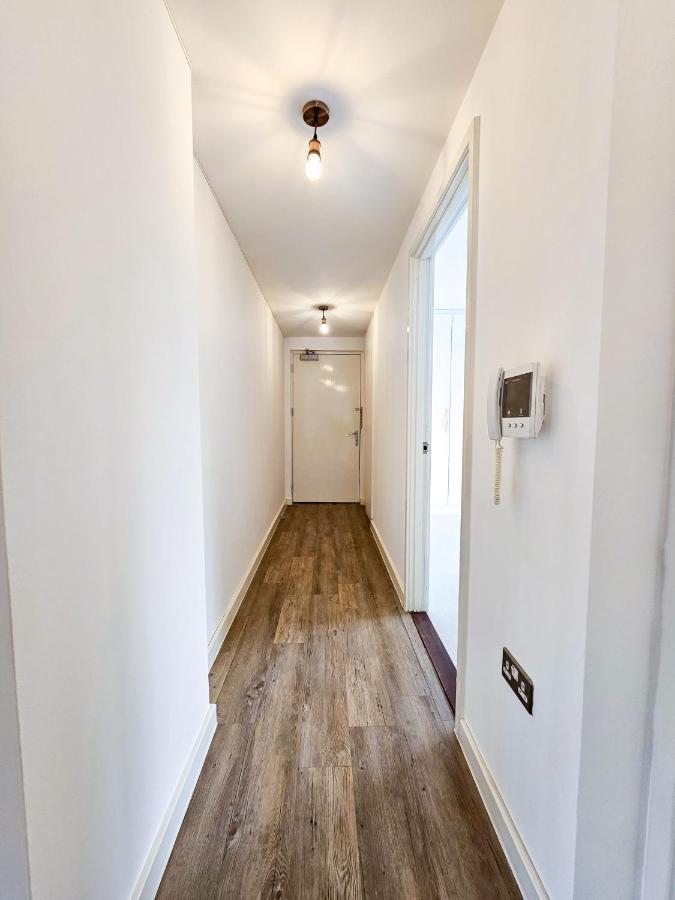 Centrally Located Spacious Flat Near Canary Wharf London Kültér fotó